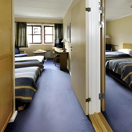 Quality And Hotel 3*
