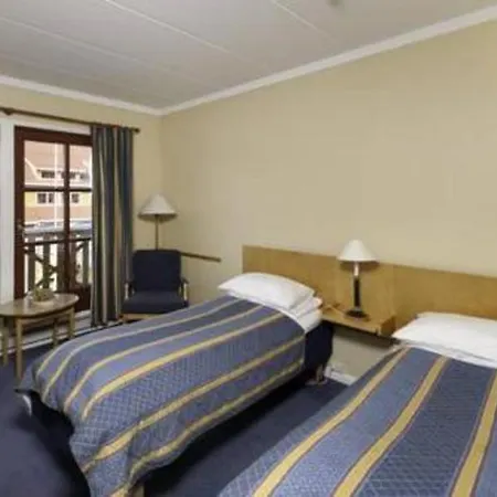 Quality And Hotel 3*